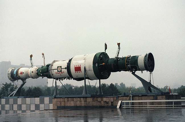 Soyuz_7k-t-Saliut-7.jpg